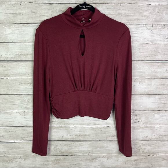 Brea Canyon Shabby Chic Rosa Keyhole Knit Top Size Large - Picture 4 of 8